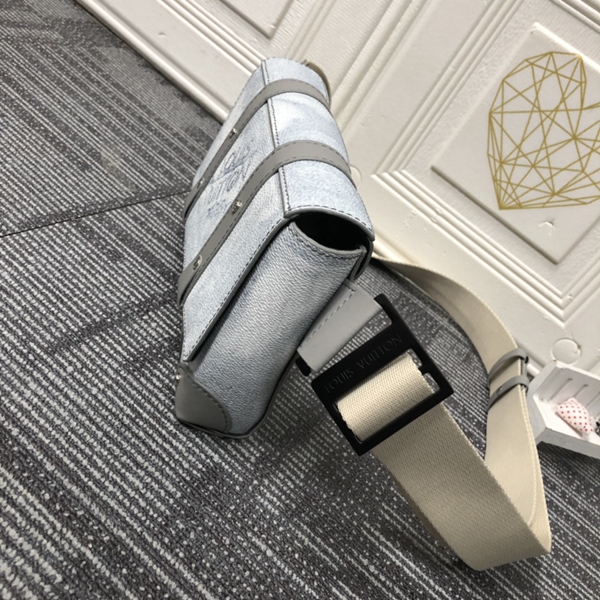 ルイヴィトンバッグ内部構造